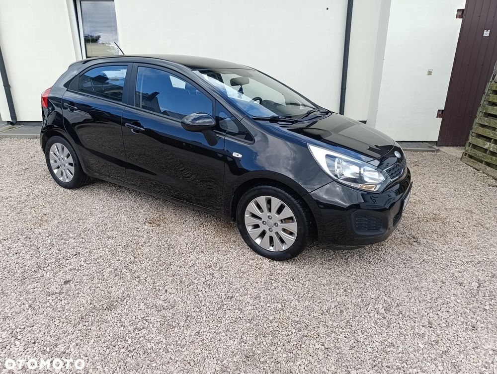 Kia Rio - 3