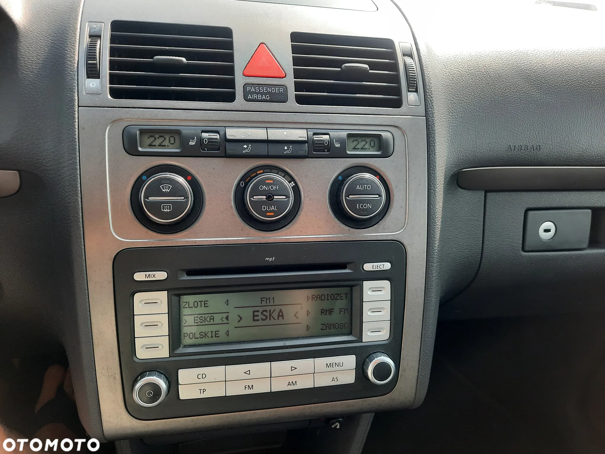 Volkswagen Touran 1.9 TDI Conceptline - 20