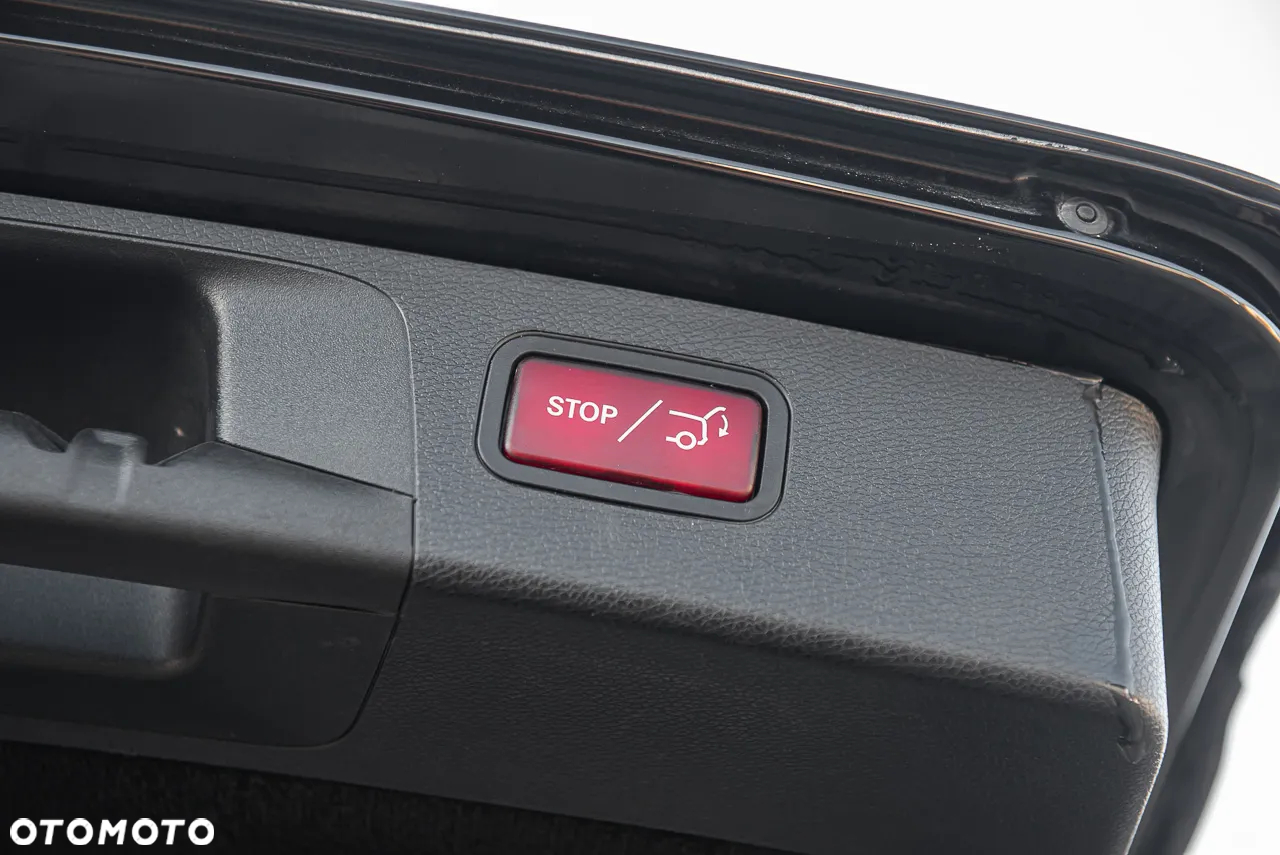 Mercedes-Benz Klasa E 200 d T 9G-TRONIC Avantgarde - 33