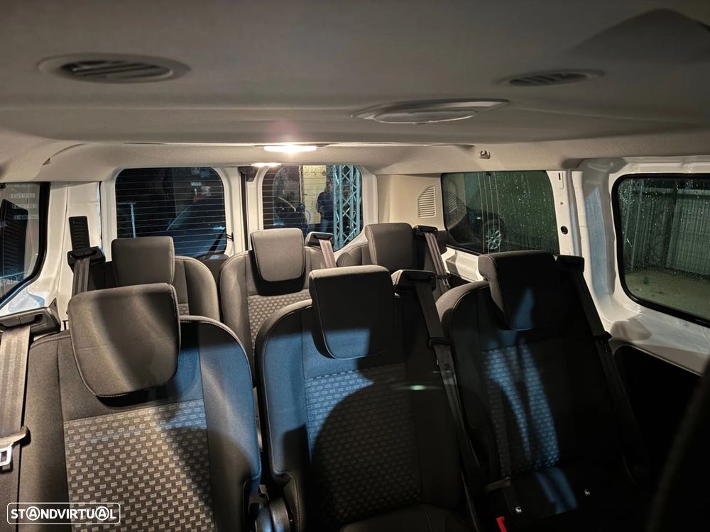Ford Transit Custom - 8
