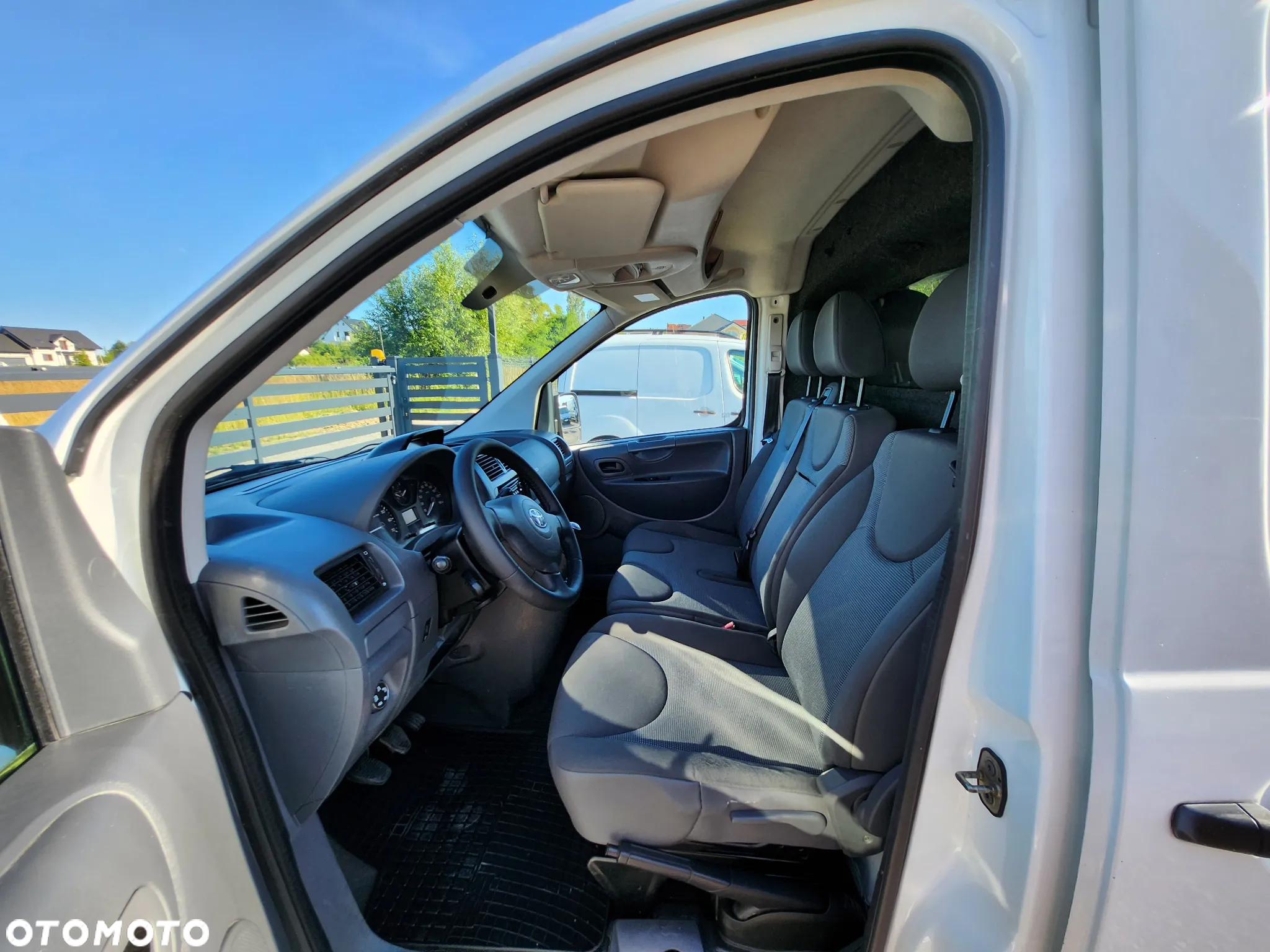 Toyota Proace Jumpy Expert - 2