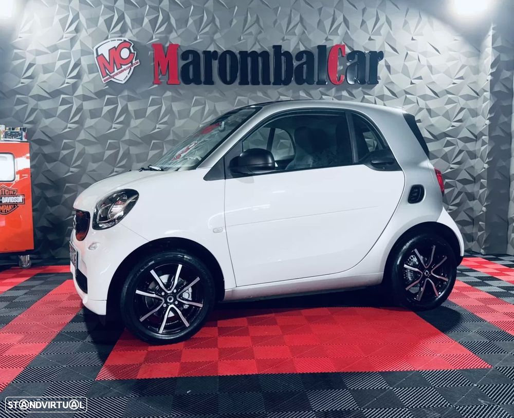 Smart ForTwo Coupé 1.0 mhd Pulse 71 Softouch - 10