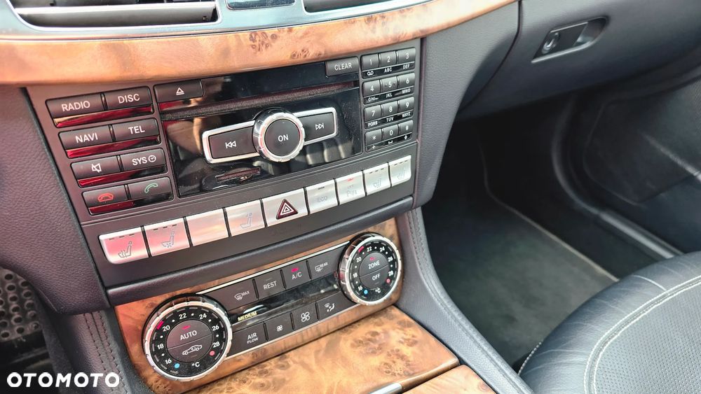 Mercedes-Benz CLS 350 CDI DPF 4Matic BlueEFFICIENCY 7G-TRONIC - 12