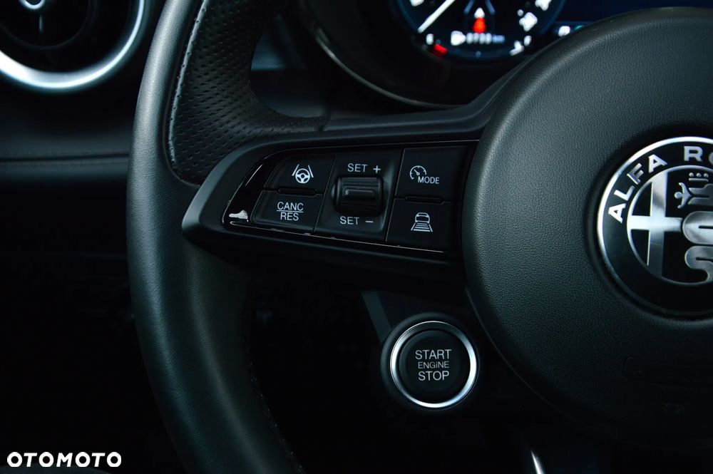 Alfa Romeo Tonale 1.5 T4 GSE mHEV TI DCT - 25