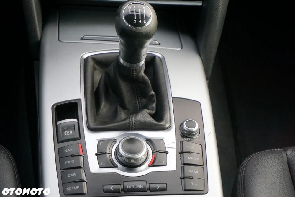 Audi A6 Avant - 20