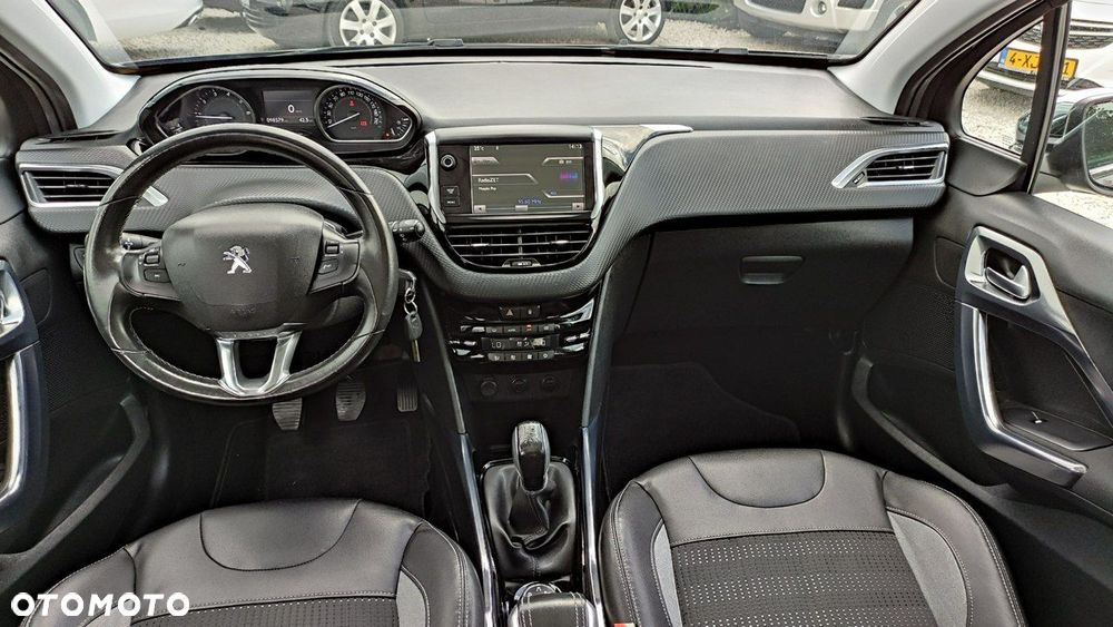 Peugeot 2008 - 5