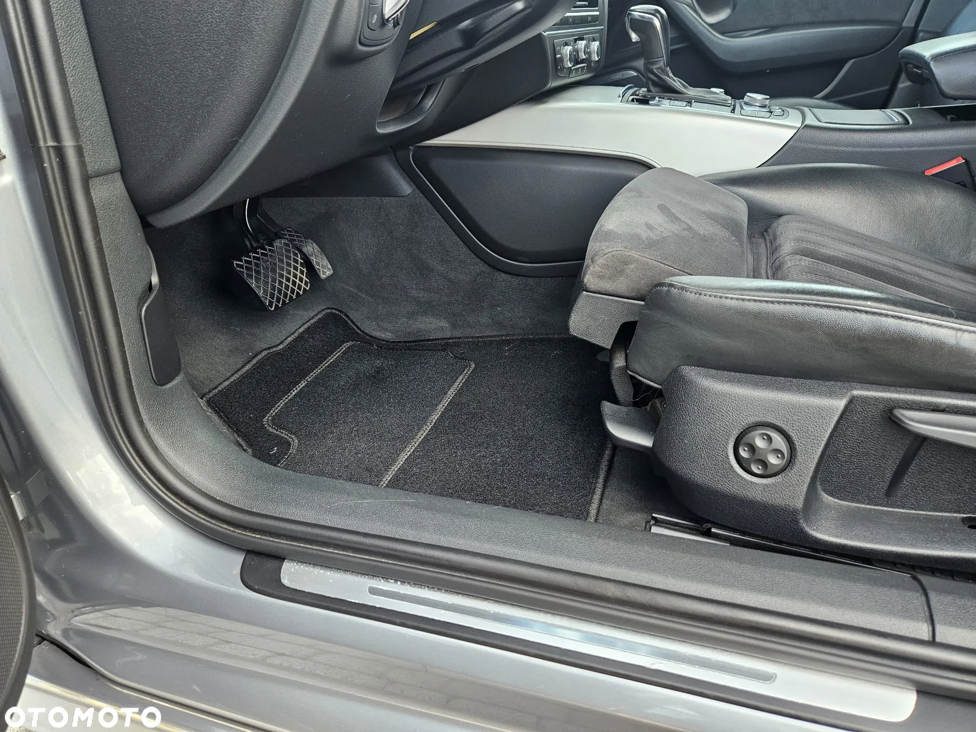 Audi A6 2.0 TDI Quattro S tronic - 30