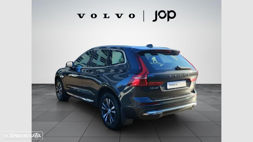 Volvo XC 60 2.0 T6 PHEV Core AWD - 3