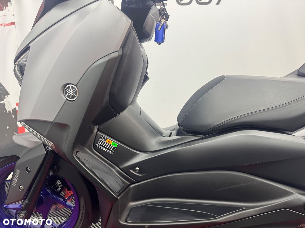 Yamaha X-max - 14