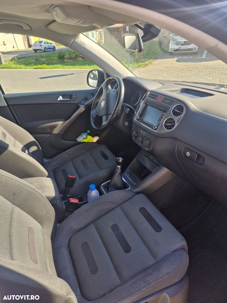 Volkswagen Tiguan 2.0 TDI CR DPF 4Motion Track&Field - 10