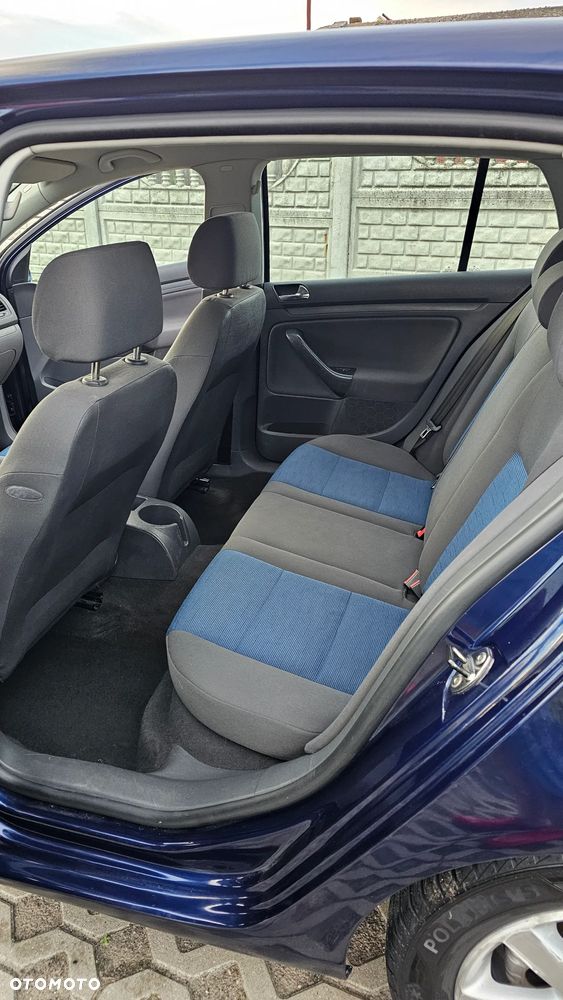 Volkswagen Golf 1.4 FSI Comfortline - 9