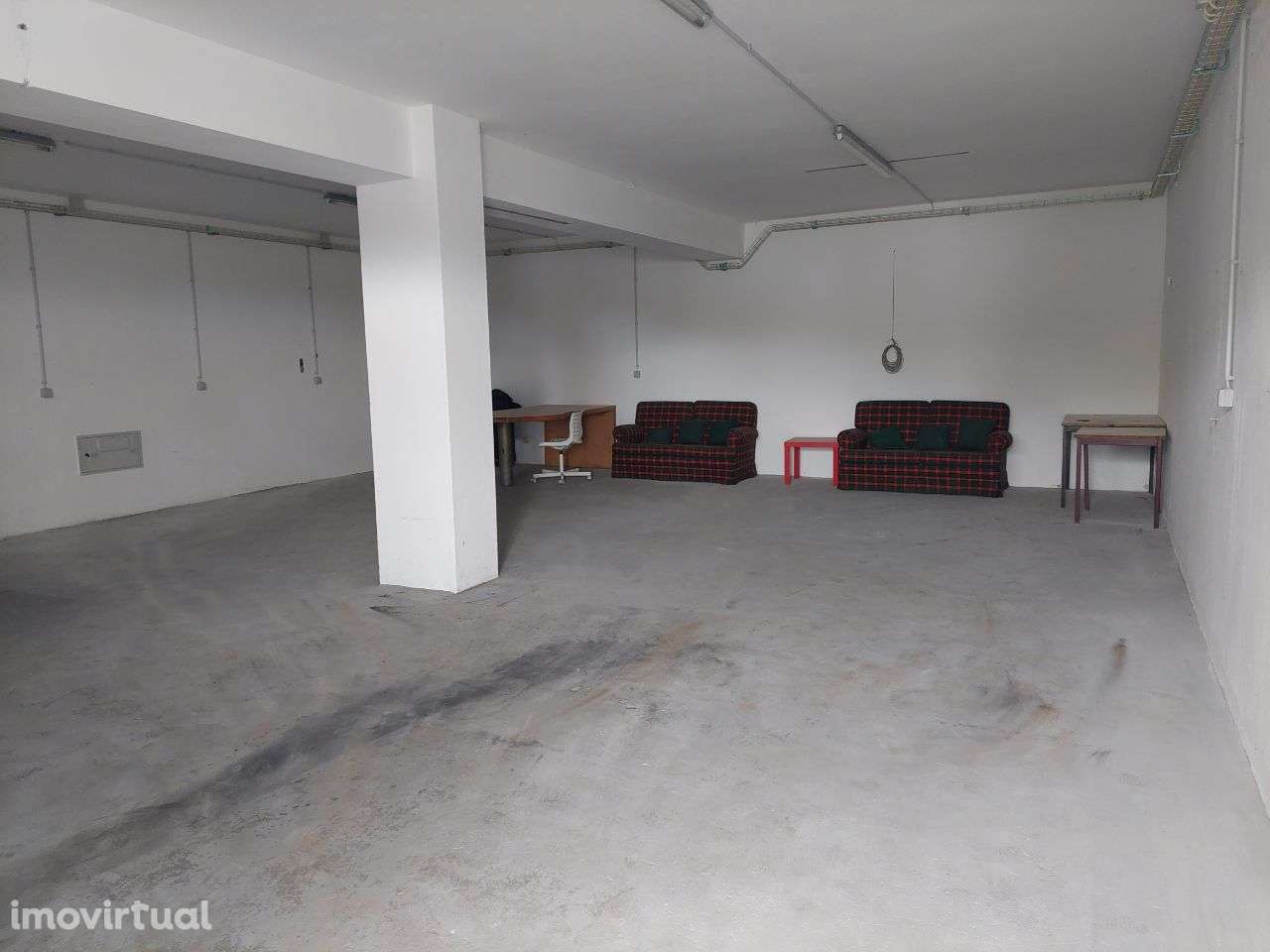 Armazém  100m2 - Grande imagem: 2/3