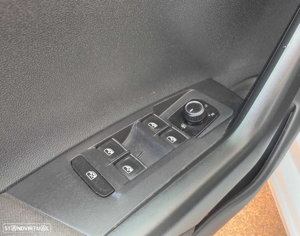 VW Polo 1.0 TSI Confortline - 9