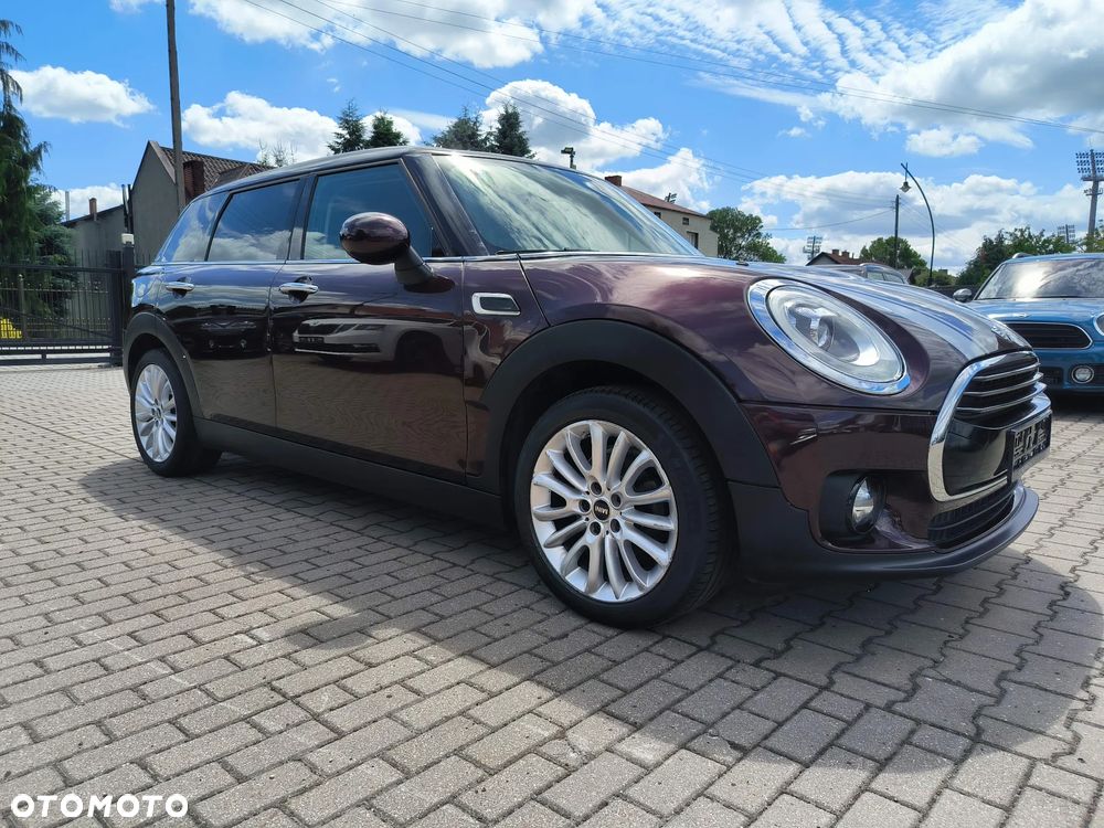 MINI Clubman One Blackyard - 11