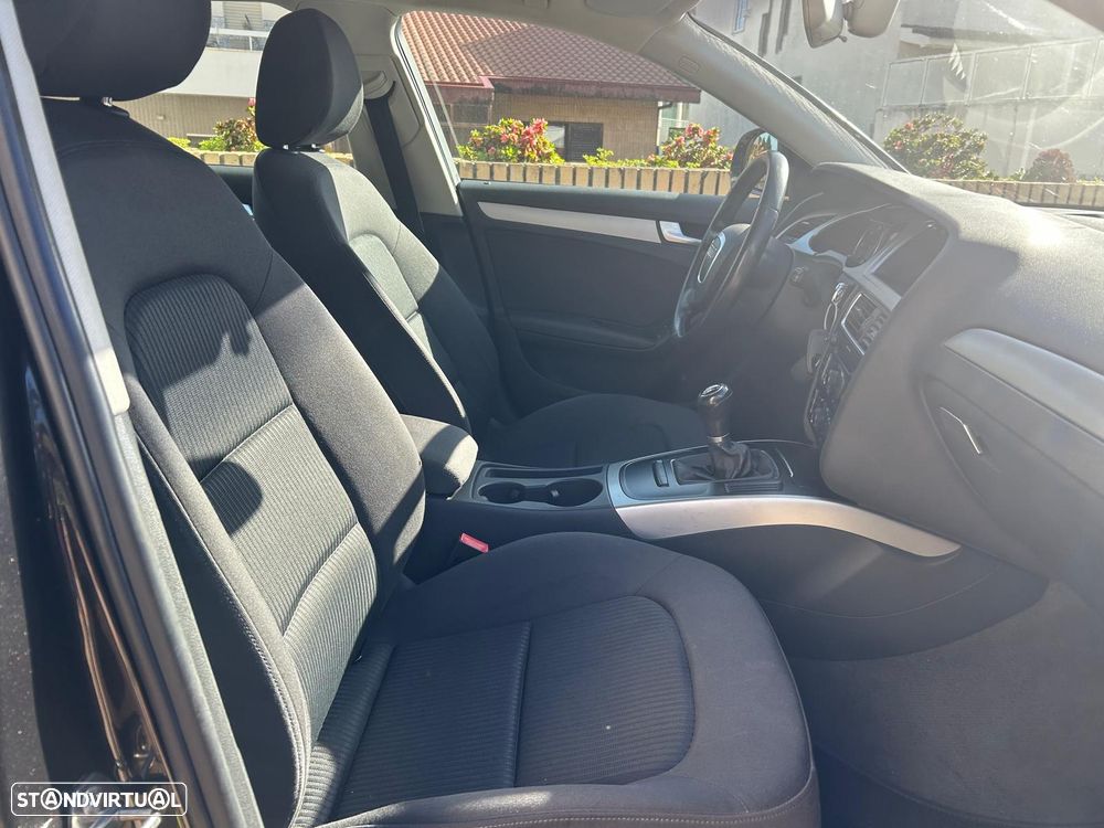 Audi A4 Avant 2.0 TDi Business Line Plus - 19
