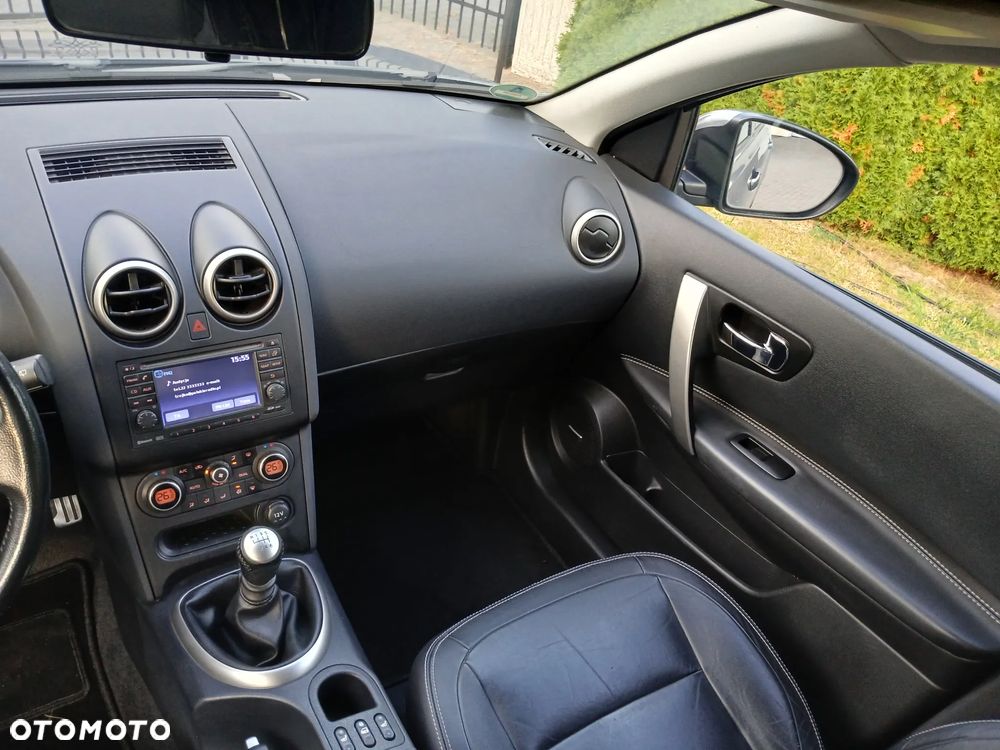 Nissan Qashqai+2 2.0 Tekna - 22