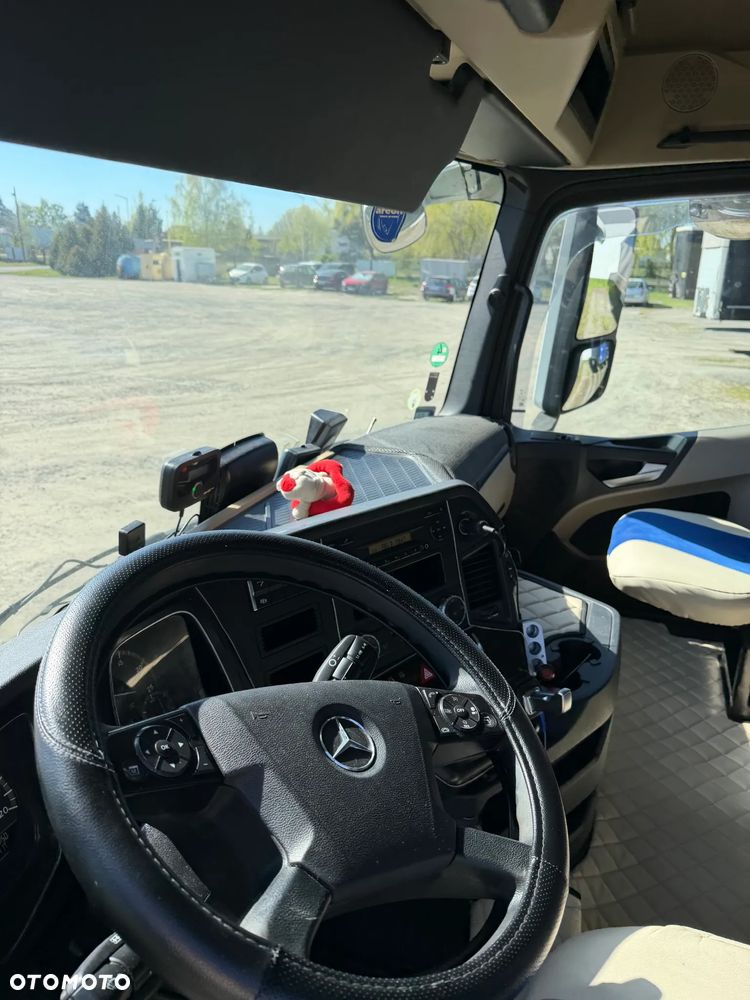 Mercedes-Benz Actros 1845 - 10