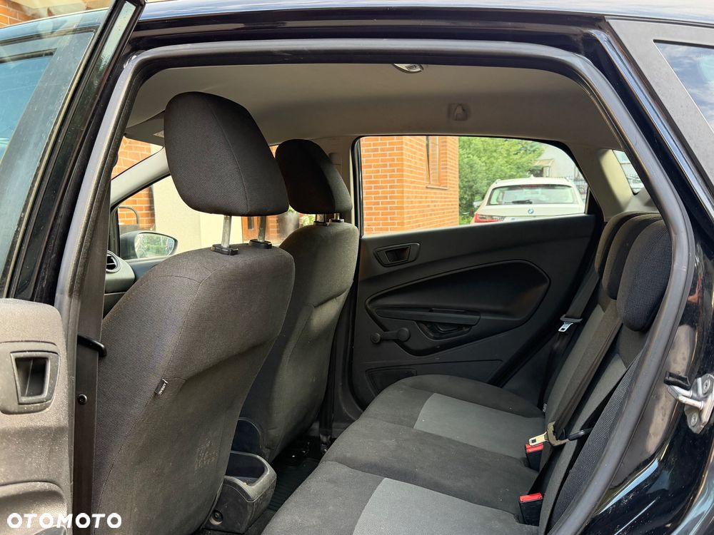 Ford Fiesta 1.25 Titanium - 10