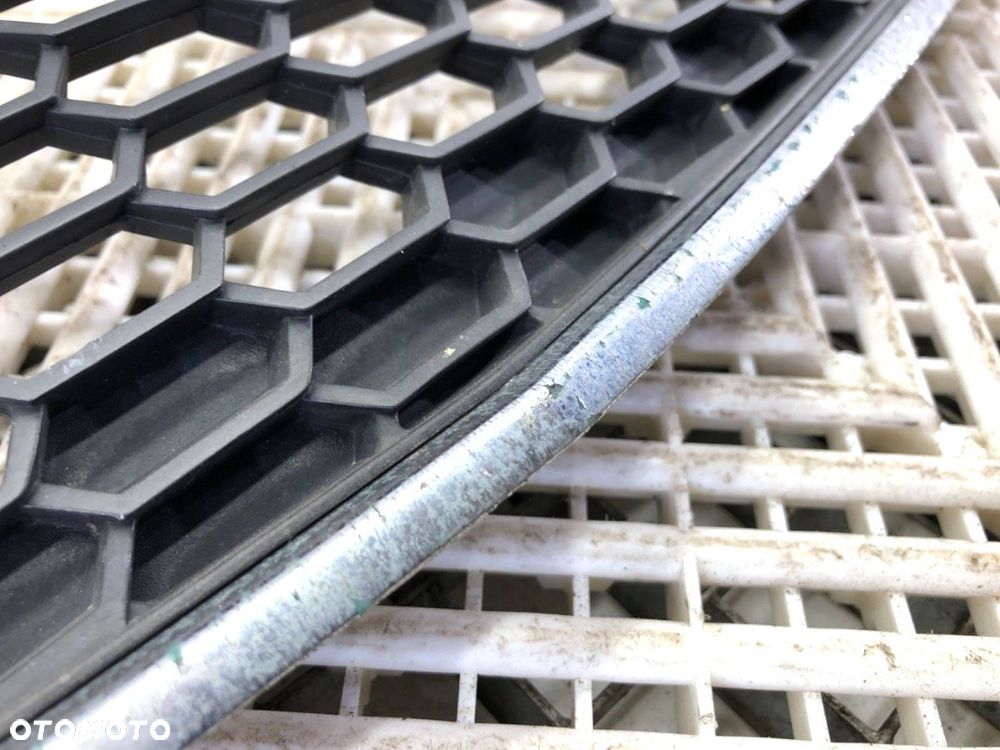 ATRAPA GRILL  CHEVROLET CRUZE liftback (J305) 2010 - 2022 1.6 91 kW [124 KM] benzyna 2011 - 2022 - 4