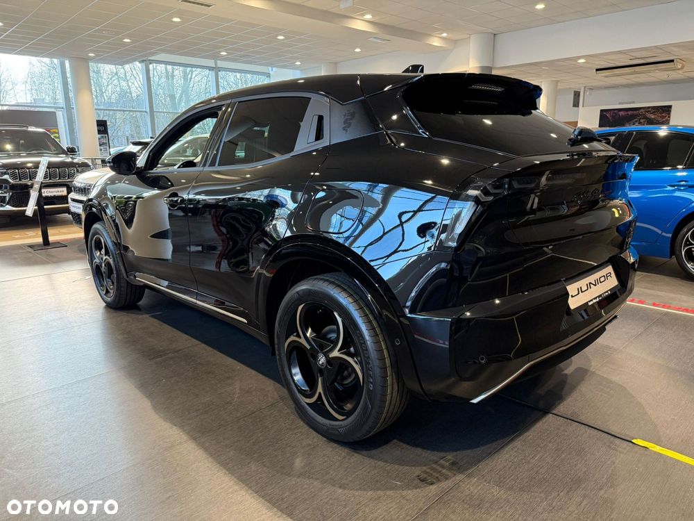 Alfa Romeo Junior 1.2 mHEV Ibrida Intensa eDCT - 4