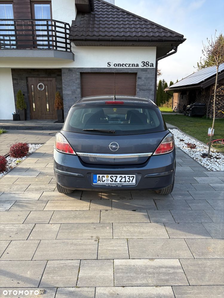 Opel Astra 1.4 - 5