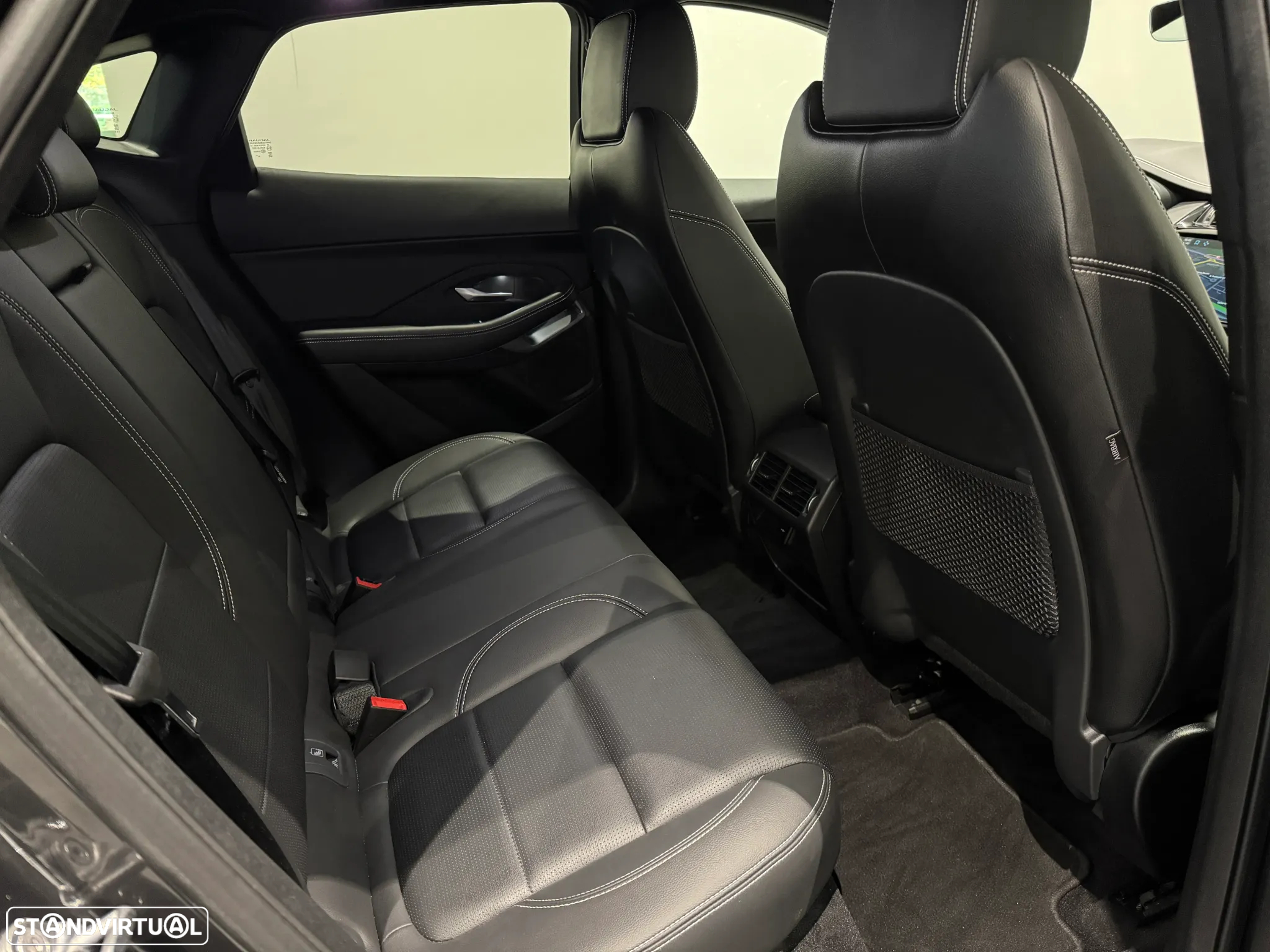 Jaguar E-Pace 1.5 P160 R-Dynamic S Aut. - 8