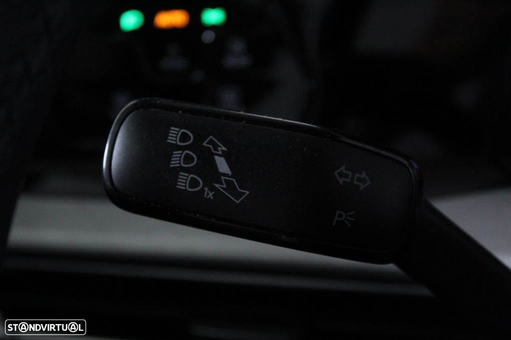 VW Golf Variant 2.0 TDi Life - 25