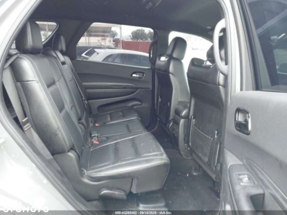 Dodge Durango - 12