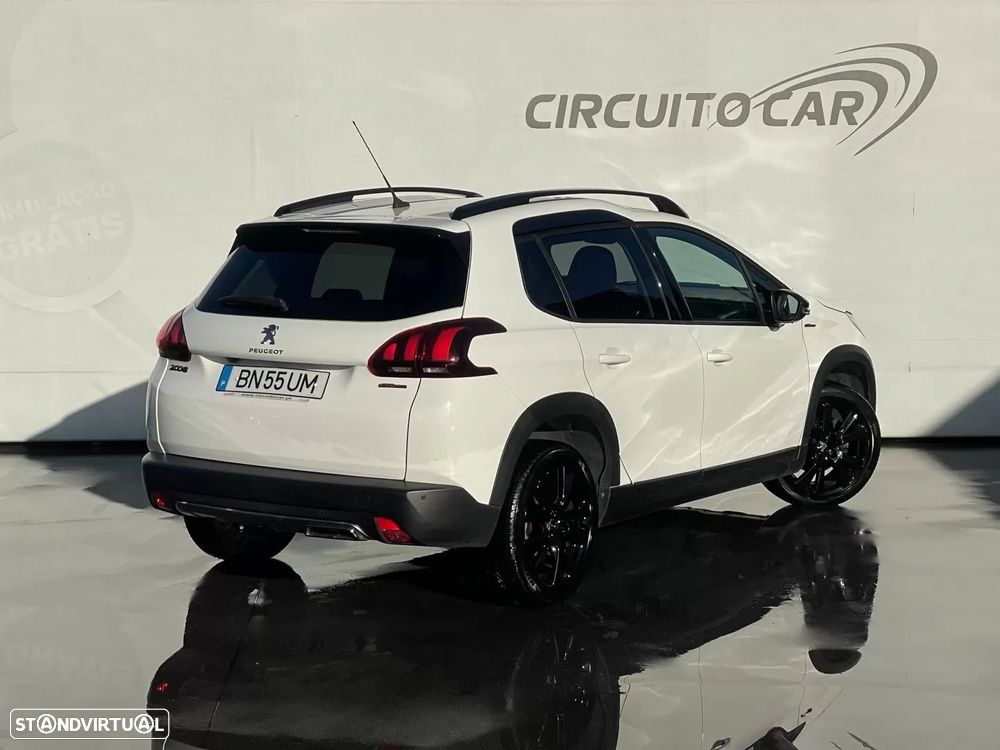 Peugeot 2008 1.2 PureTech GT Line - 3