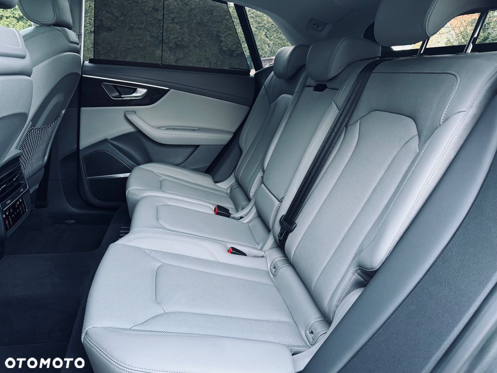 Audi Q8 50 TDI mHEV Quattro Black Edition Tiptronic - 20