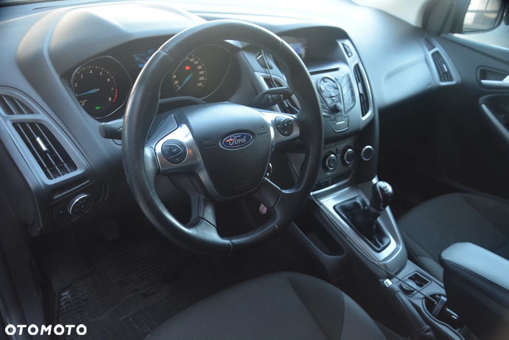 Ford Focus - 9