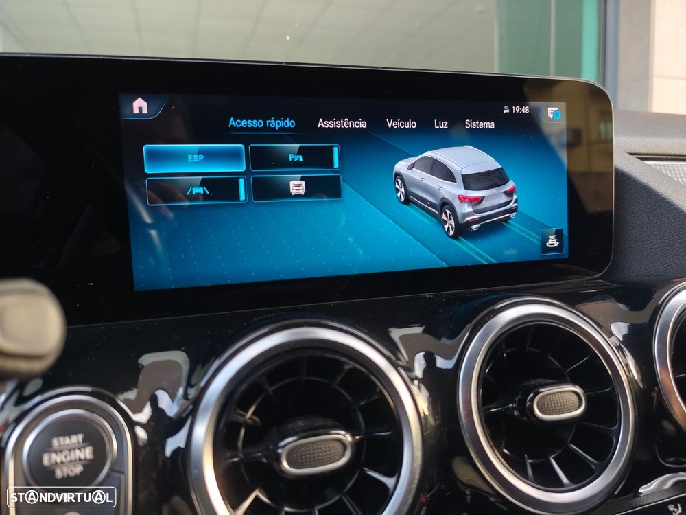 Mercedes-Benz GLA 180 d Progressive - 27