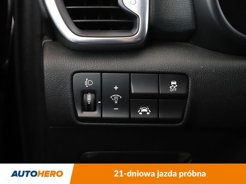 Kia Sportage - 37