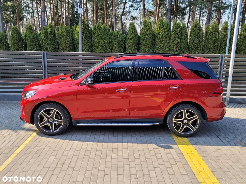 Mercedes-Benz GLE - 11