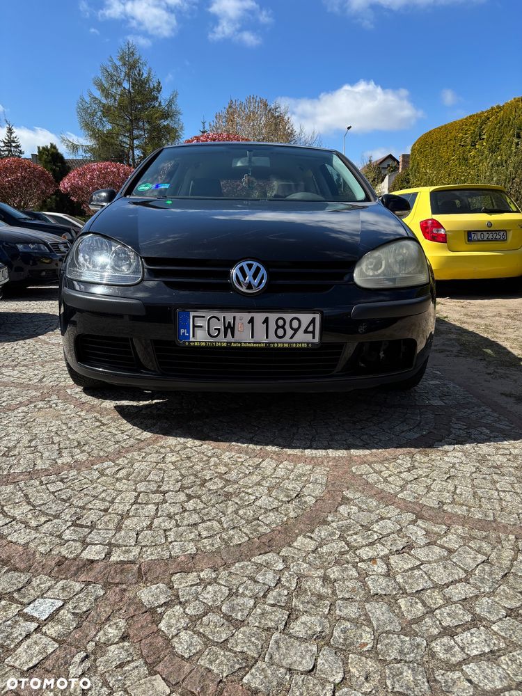 Volkswagen Golf 1.6 FSI Goal - 2