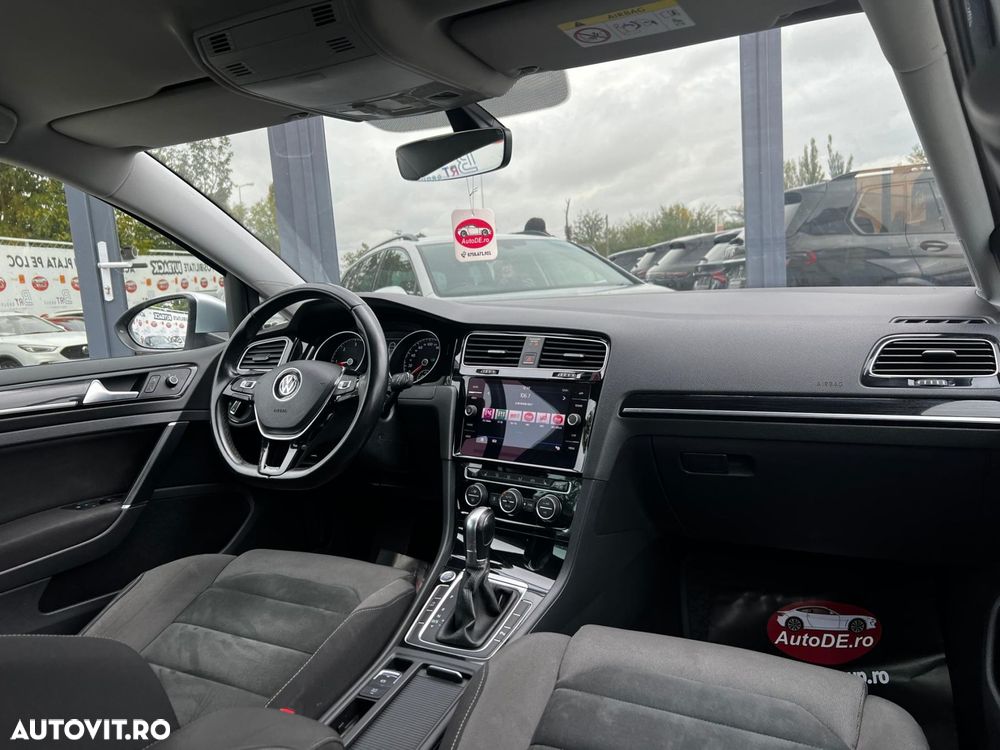 Volkswagen Golf - 7