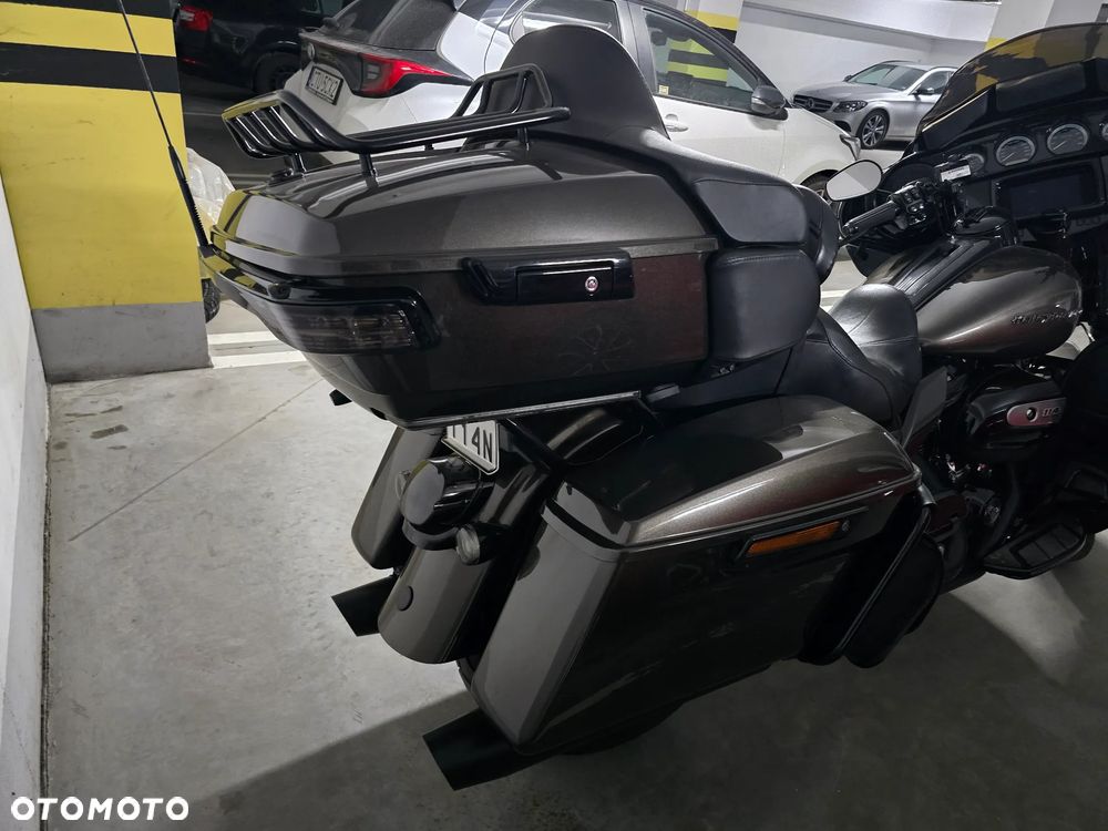 Harley-Davidson Touring Ultra Limited - 4