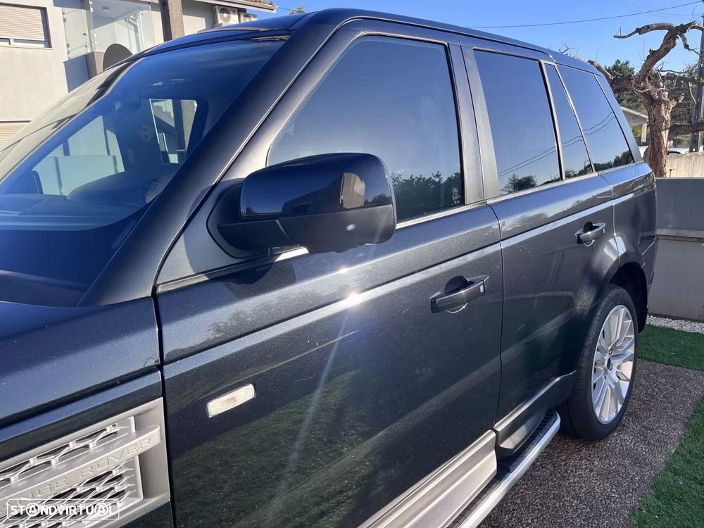 Land Rover Range Rover Sport 3.0 SDV6 HSE Black - 23