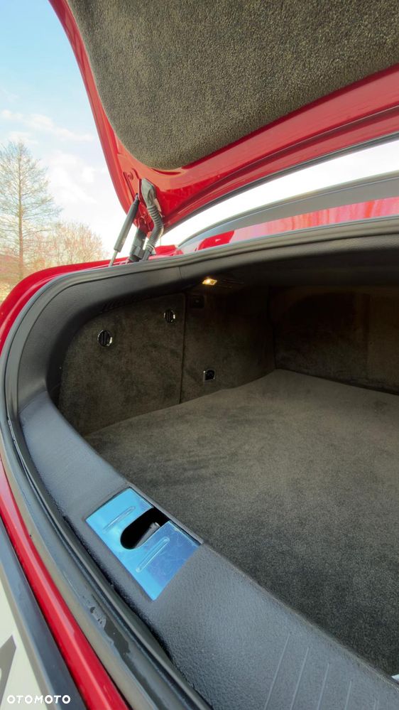 Bentley Continental GT V8 S - 37