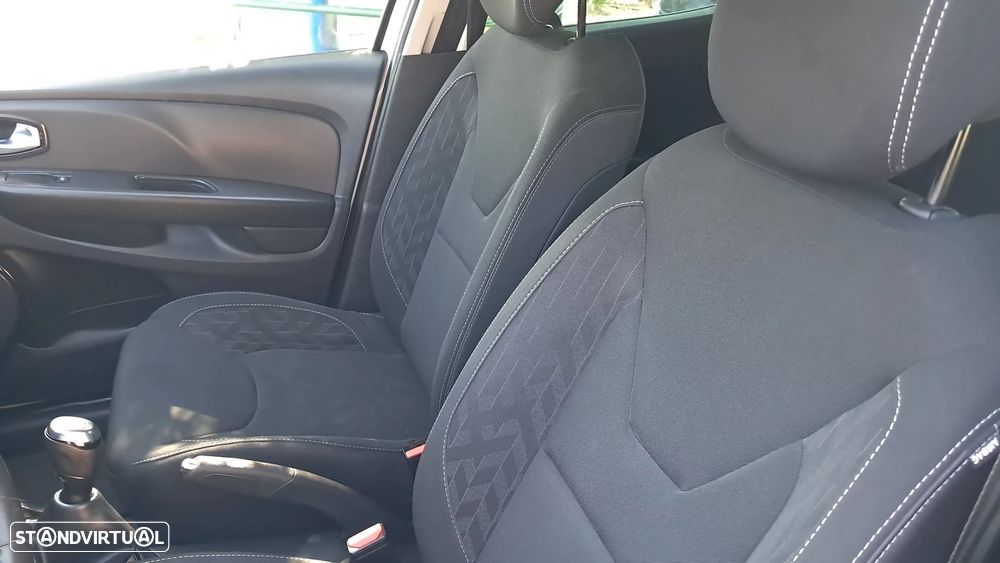 Renault Clio 1.5 dCi Limited EDition - 21