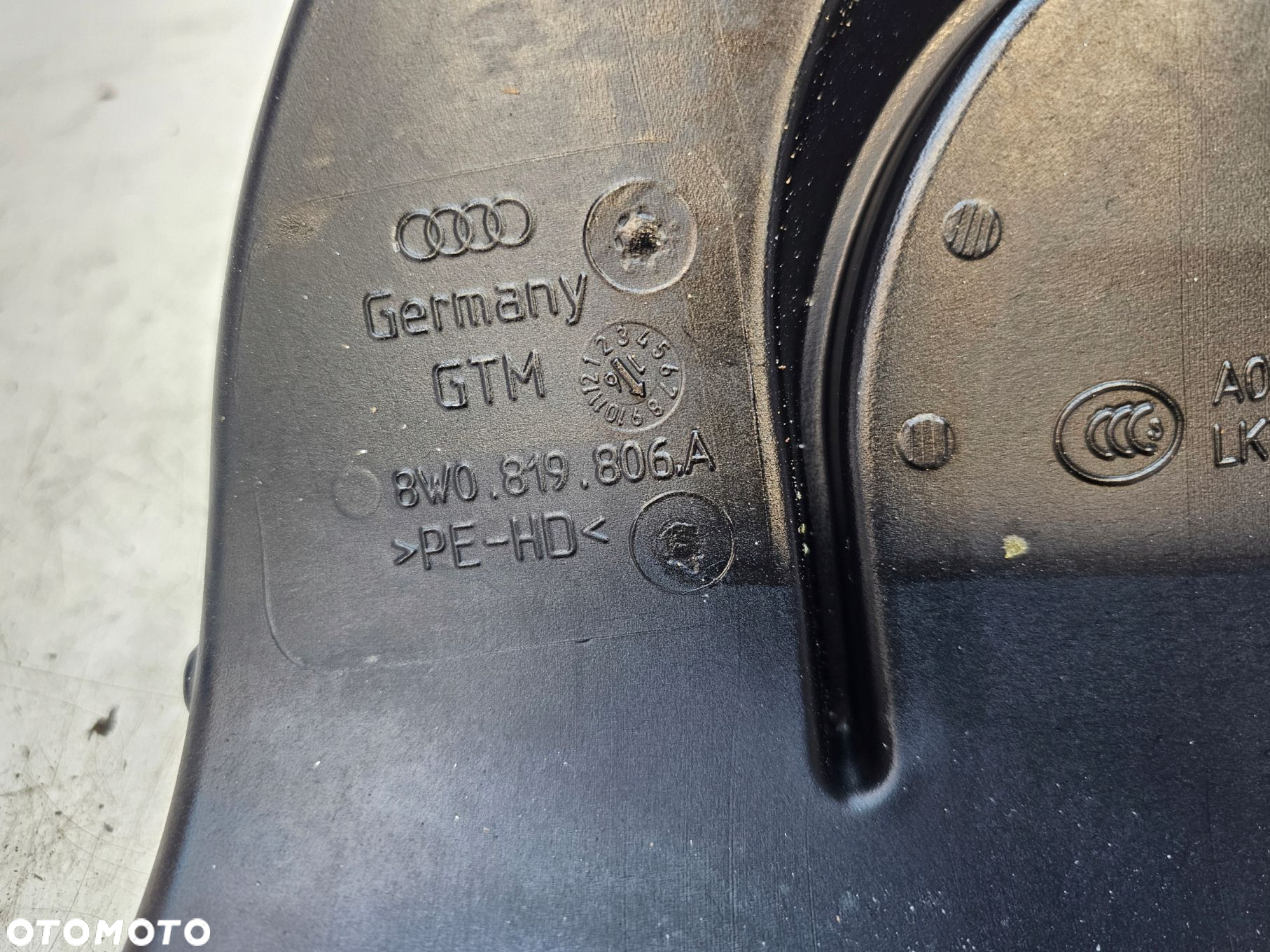 KANAŁ POWIETRZNY TUNEL AUDI A4 B9 A5 8W0819806A - 3