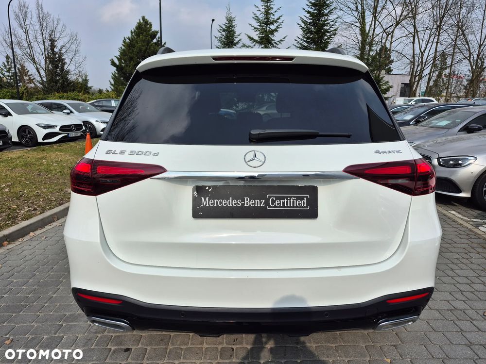 Mercedes-Benz GLE 300 d mHEV 4-Matic AMG Line - 12