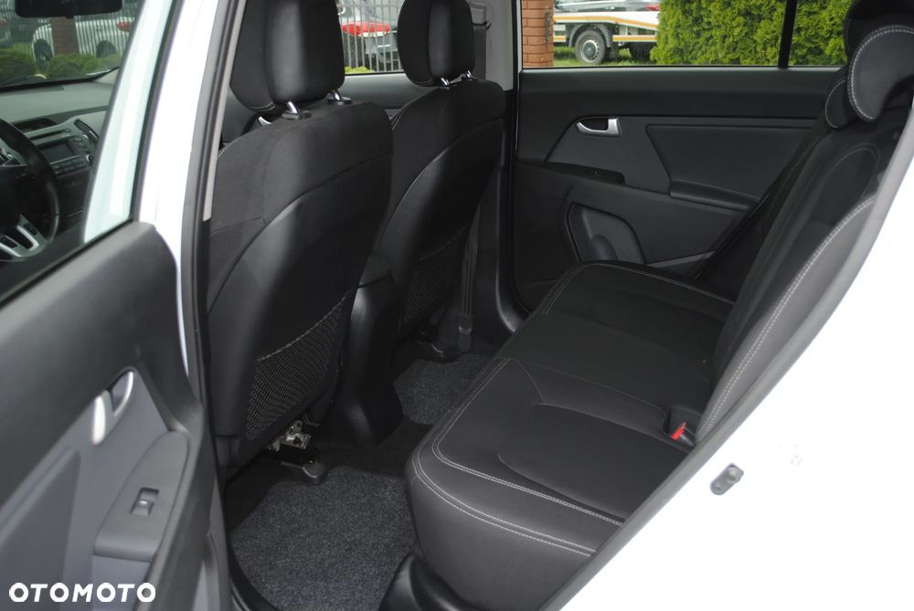 Kia Sportage 1.7 CRDI 2WD Attract - 15