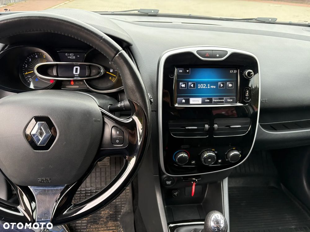 Renault Clio 1.5 dCi Alize - 11