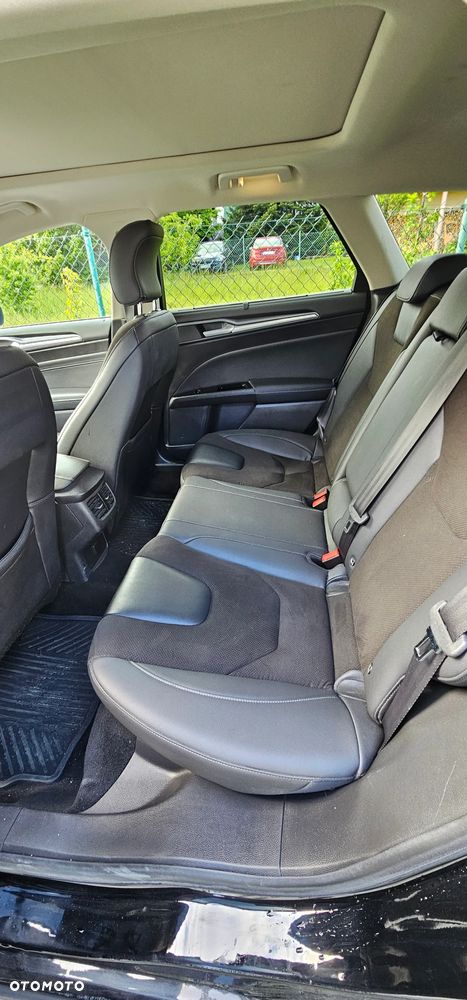 Ford Mondeo 2.0 TDCi Titanium PowerShift - 8