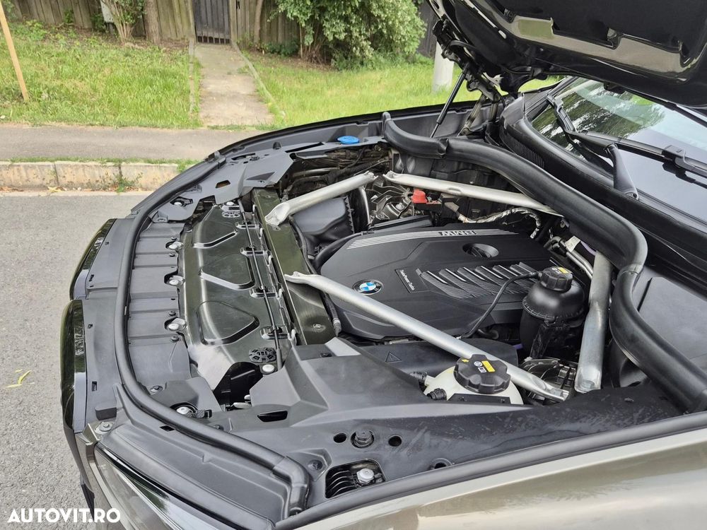BMW X5 2021 — imagine 36