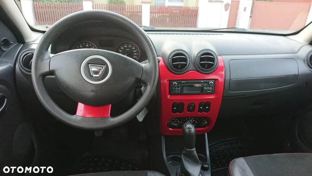 Dacia Sandero Stepway 1.6 - 11