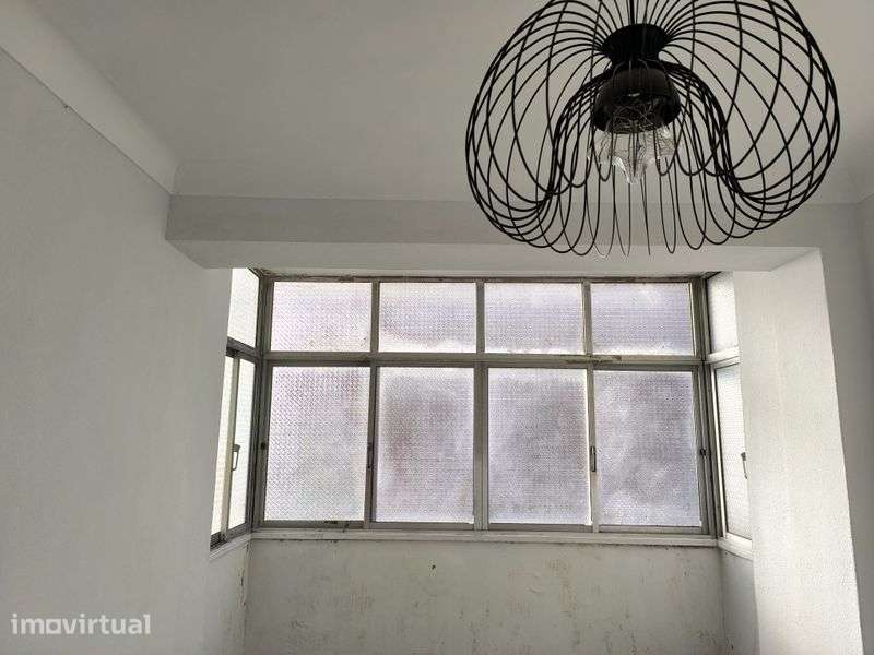 Apartamento T2 em olival basto - Grande imagem: 4/12