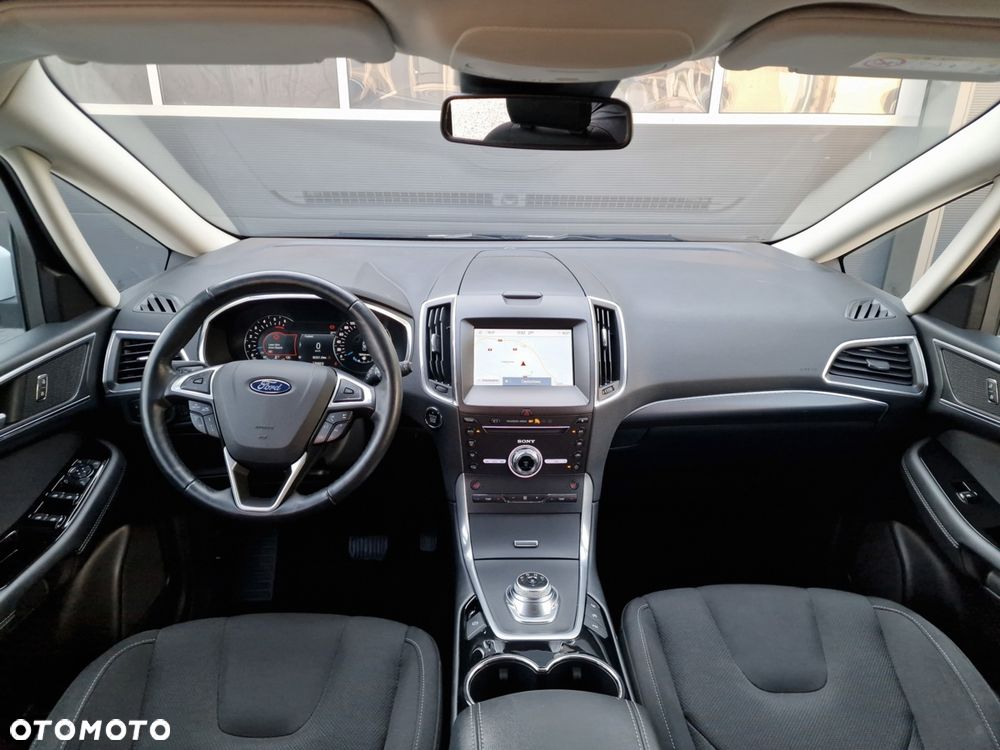 Ford S-Max 2.0 EcoBlue Titanium - 29