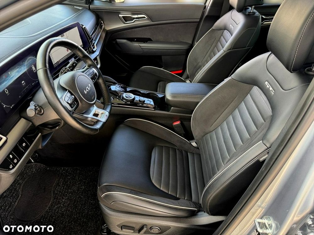Kia Sportage - 16